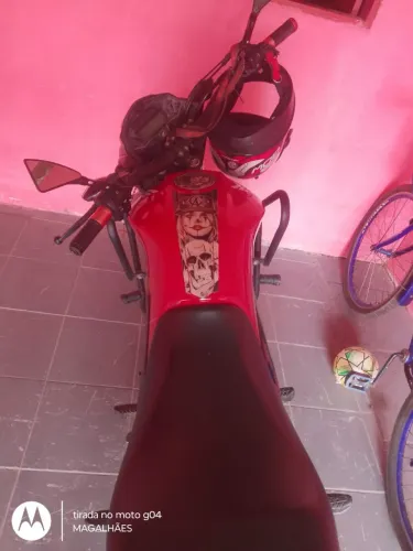 Vendo moto start ano 2022, tudo normal em perfeito estado. Não deve nada