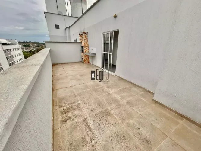 Duplex para venda com 104 metros quadrados com 2 quartos em Grama - Juiz de Fora - MG