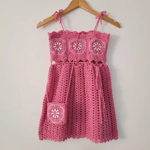 Vestido crochê 100% algodão ou 85% veste de 3 a 5 anos