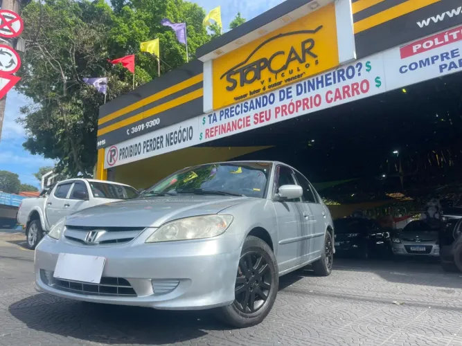 Honda Civic Sedan LX 1.7 16V 115cv Mec. 4P 2005