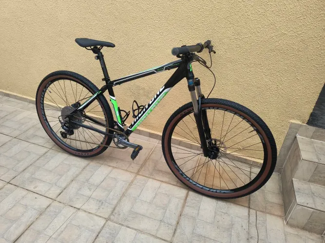 Bike highone aro 29 kit Shimano coroa single, freio Shimano hidráulico MT 200