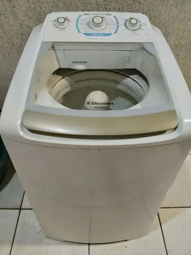 Máquina de lavar roupa Electrolux 10 kilos 