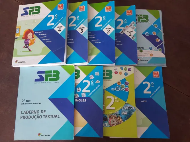 Livros 2° ano fundamental  Sistema Farias de Brito