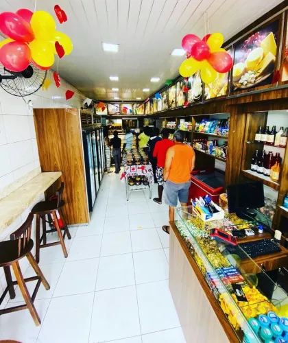 Vendo loja delicatessen atendimento completo