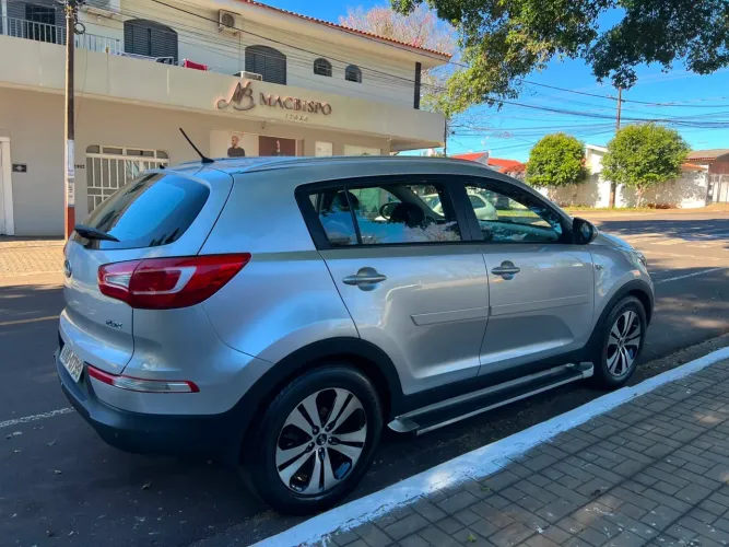 Kia Motors Sportage LX 2.0 16v/ 2.0 16V Flex Aut. 2012