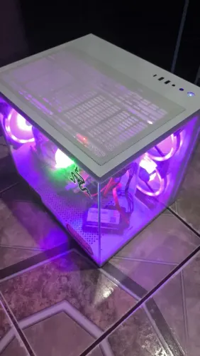 Computador 32GB / CPU perfeita em condições excelentes