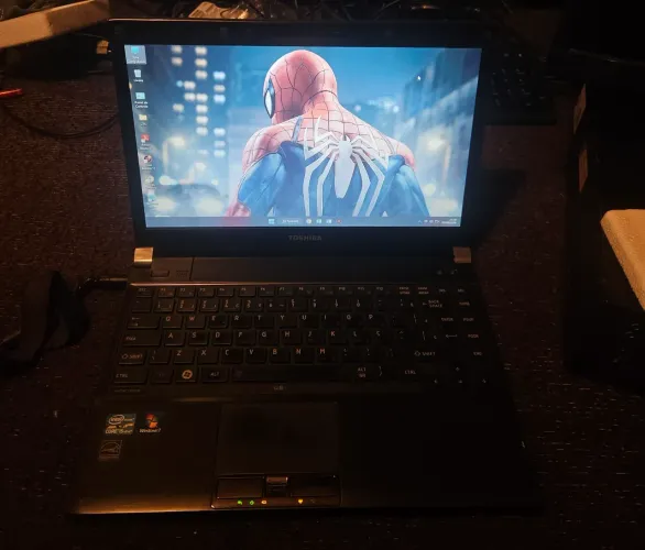 Notebook Toshiba - Intel core i5