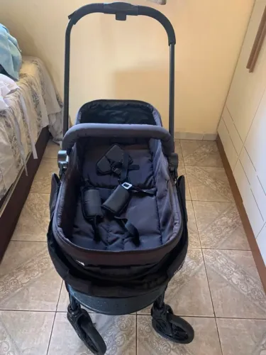 Carrinho de bebê Golzerano 