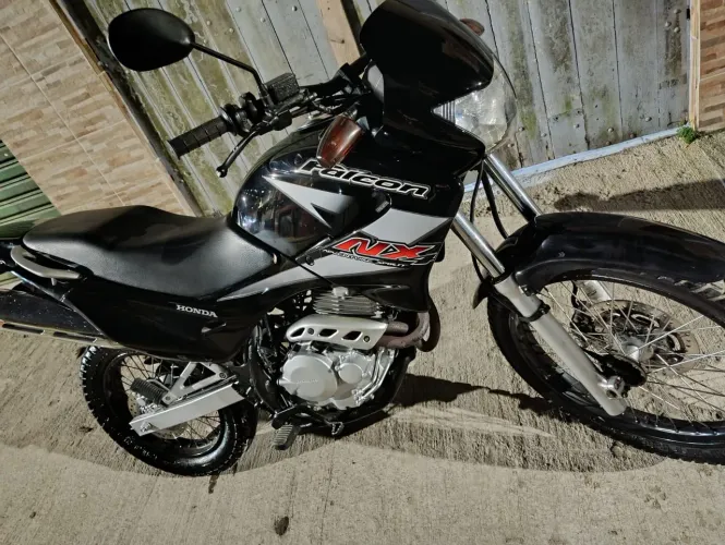 Vendo Uma Moto