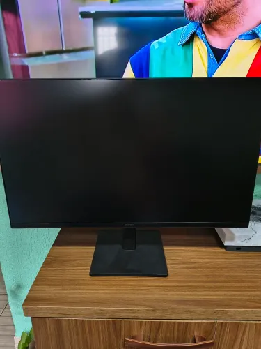 Monitor Samsung 27 polegadas essencial 