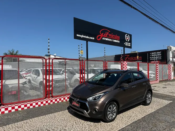 Hyundai HB20X Premium 1.6 Flex 16V Aut. 2016