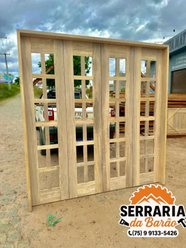 PORTA MODELO VIDRINHO  Elegância, modernidade e qualidade em um só projeto!