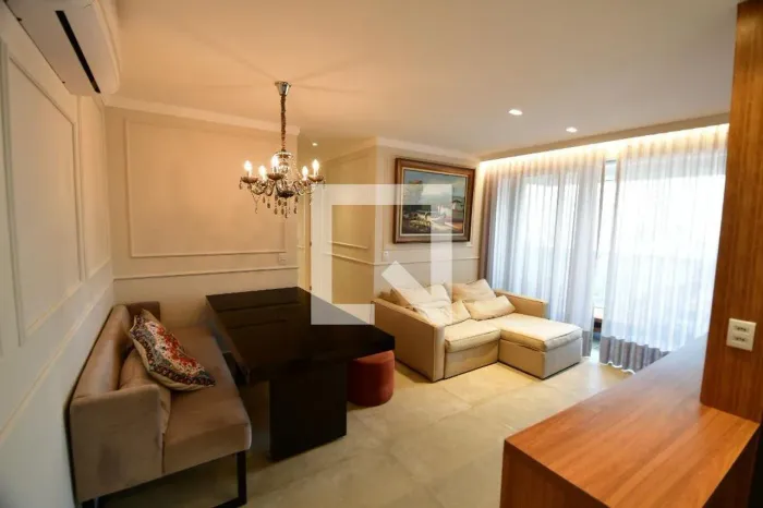 APARTAMENTO RESIDENTIAL em Campinas - São Paulo, Cambuí