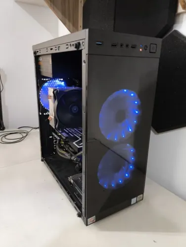 PC Gamer Ryzen 7 5700X + RTX 4060 8GB + 32GB RAM + M.2 1TB