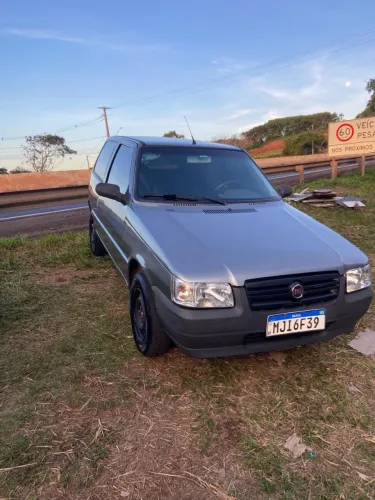 Fiat Uno Mille 1.0 Fire/ F.flex/ Economy 2P 2011