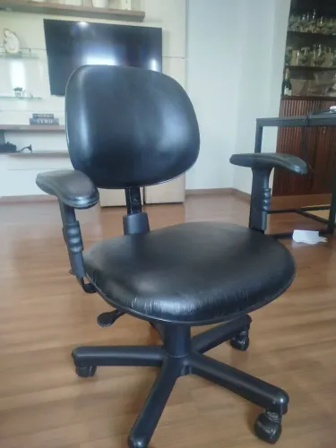 Cadeira de Escritório Ergonômica