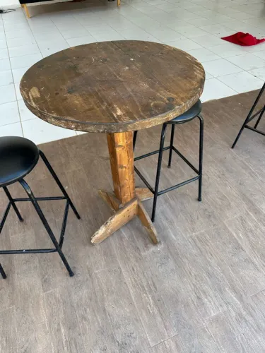 Mesa bistrô madeira