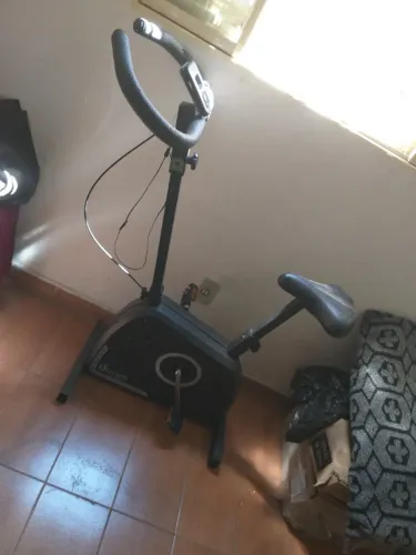 Bicicleta de exercícios