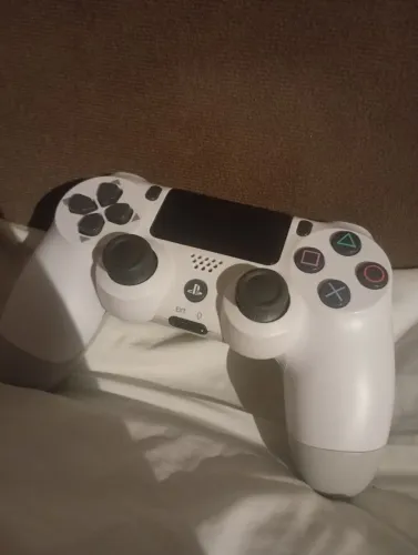 Controle de ps4/ dualshock 4.