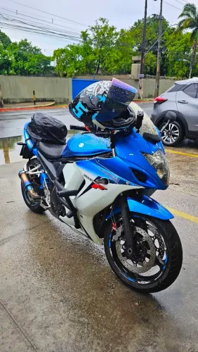 Suzuki GSX 650F - Impecável - Último Ano