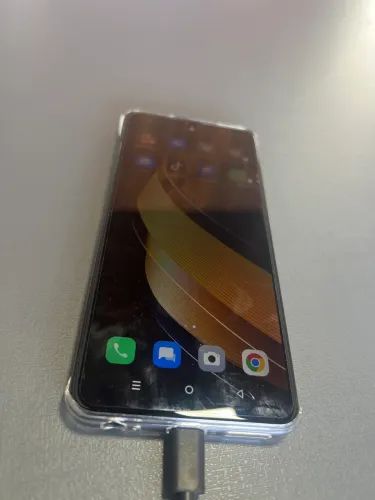 Celular infinix smart 8 pro