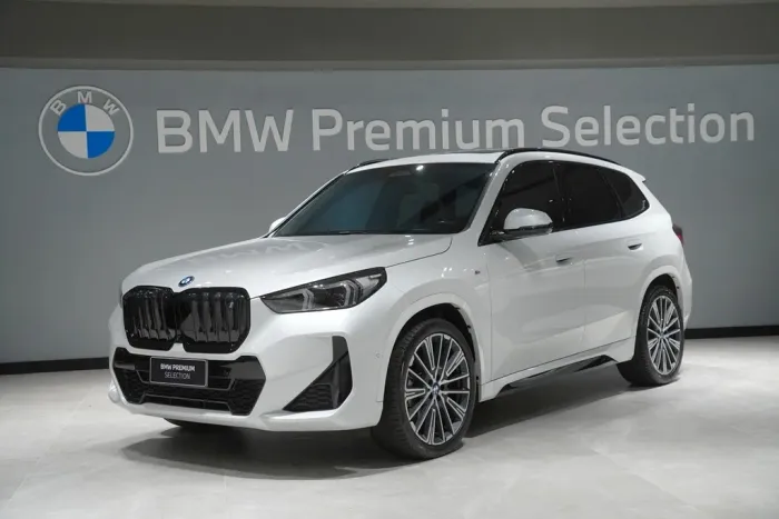 BMW IX1 Xdrive 30 M Sport (elétrico) 2024