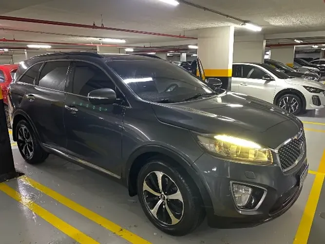 Kia Motors Sorento 3.3 V6 24V 270cv 4X2 Aut. 2016
