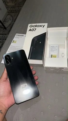 Vende - se Samsung galaxy A07 Preto