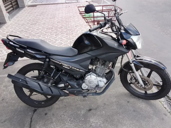 Yamaha Factor 125 - Preta