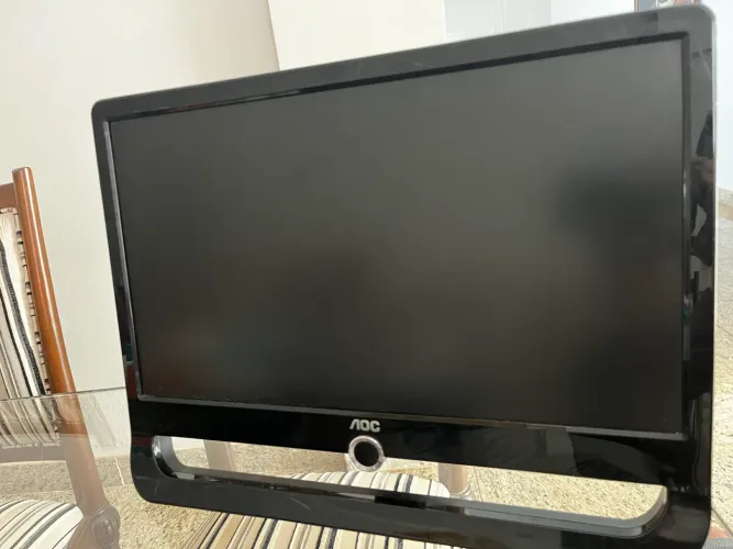 Monitor OAC 18 Polegadas