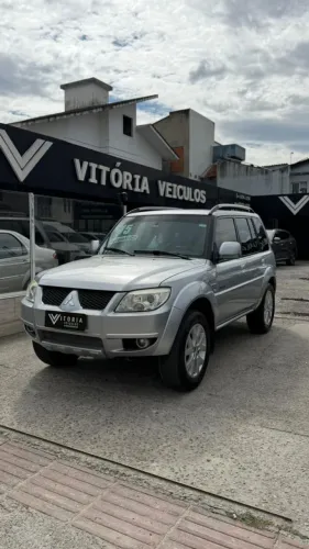 Mitsubishi Pajero TR4 2.0/ 2.0 Flex 16V 4X4 Aut. 2015