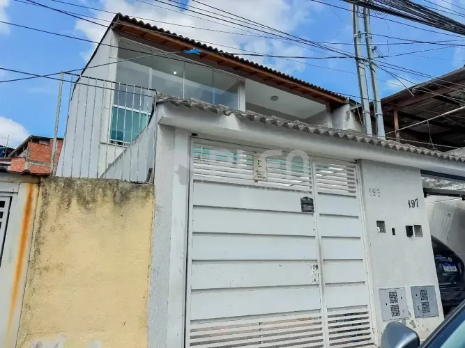 Sobrado para venda em Jardim Tremembé com 3 quartos, sendo 1 suíte, 98m²
