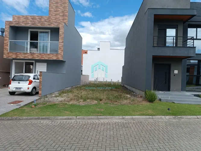 Terreno à Venda em Condomínio Beira Rio Biguaçu por R$190mil