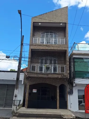 Excelente casa na Rodolfo Chermont