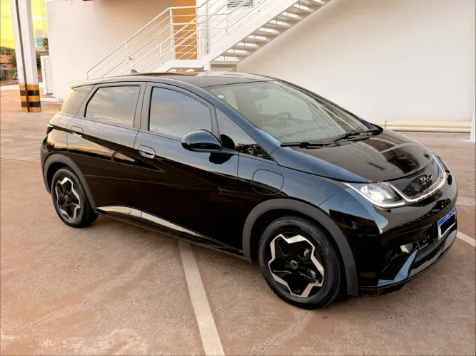 BYD Dolphin EV (Elétrico) 2026