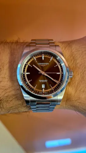 Longines conquest 41mm marrom