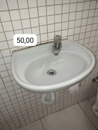 Pia para banheiro