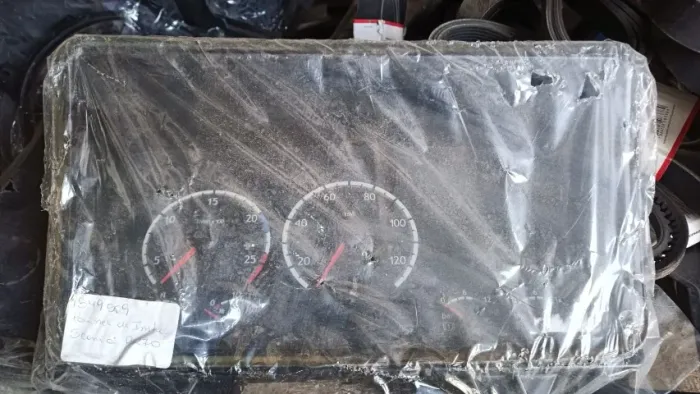 ? VENDE-SE - PAINEL INSTRUMENTO SCANIA