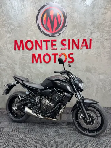 YAMAHA MT 07 ABS