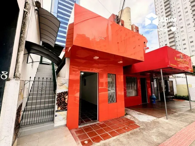 Aluguel Anual: Sala Comercial no Centro de Balneário Camboriú, com 30m²