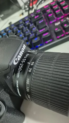 Vendo Câmera profissional Canon
