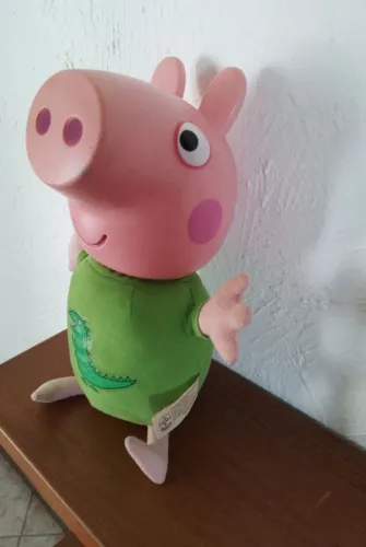 Boneco George Peppa Pig