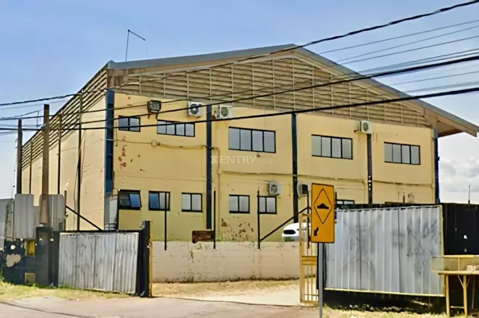 GALPÃO COMERCIAL/INDUSTRIAL 1270M² AC PARA LOCAÇÃO R$ 25.000,00 BAIRRO DO POSTE JUNDIAÍ/