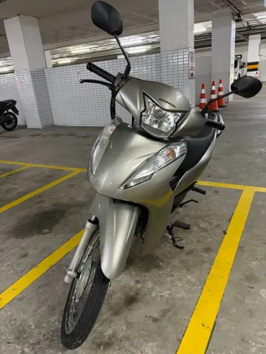 Honda Biz 110i 2024