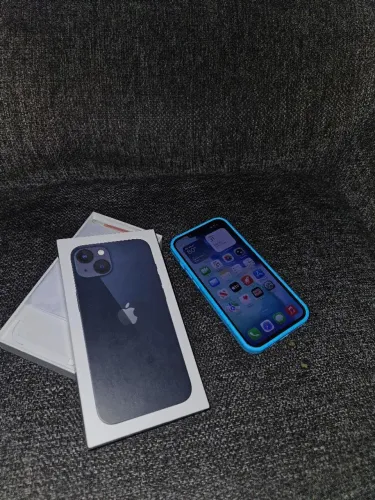 iPhone 13 meia noite