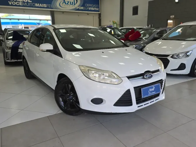 Ford Focus 1.6 S/se/se Plus Flex 8v/16v 5P 2015