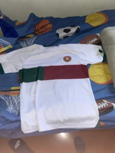 Camisa de  Portugal(7) nunca usada tamanho G