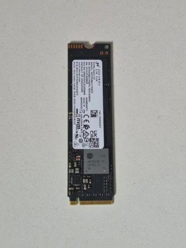NVMe Micron 1TB M.2 PCIe 3.0 x4 | Excelente Estado | Aceito OLX PAY |