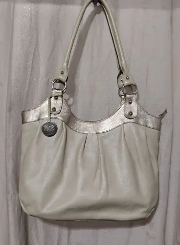 Bolsa tamanho grande em couro