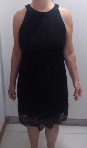 Vestido de renda preto